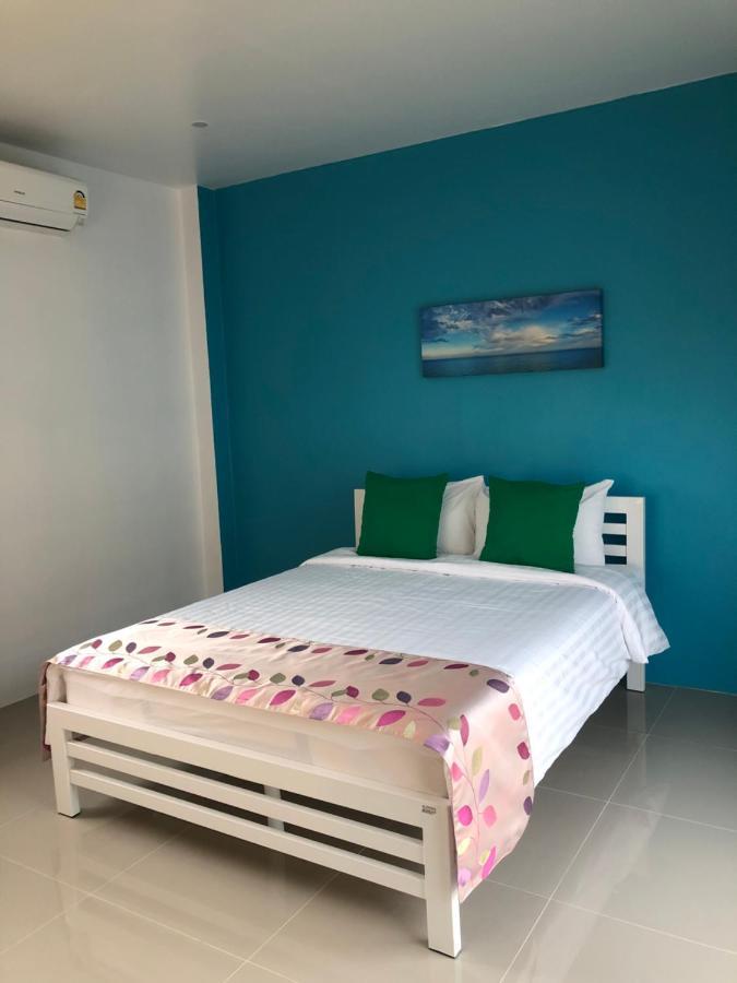 Siri Resort Maha Sarakham Buitenkant foto